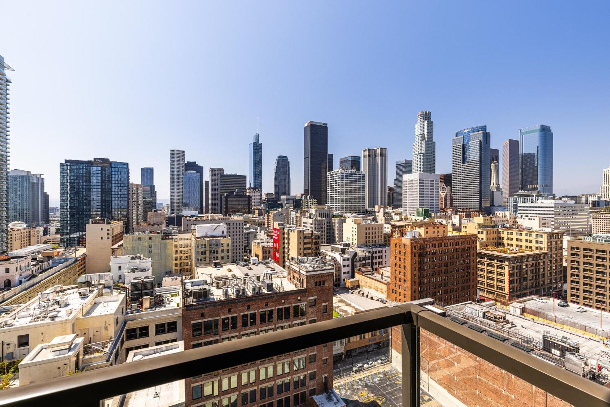 Top Floor High Rise 3 Bed Dtla Skyscraper Penthouse ロサンゼルス エクステリア 写真